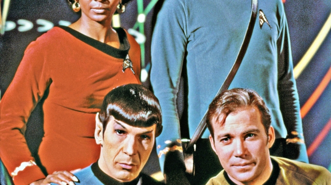 Pals William Shatner & Leonard Nimoy Revisit the Original Series of Star Trek!